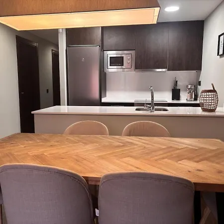 דירה Bpirineos-paseo Eriste בנאסקה